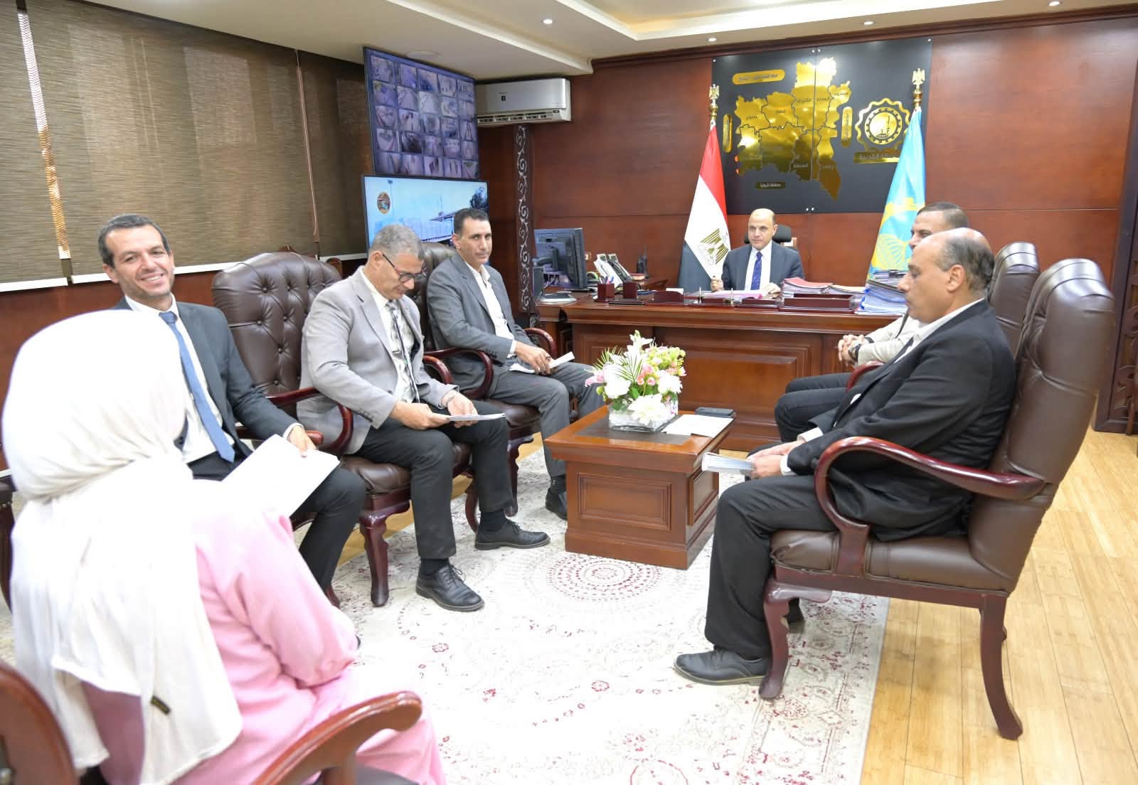 لقاء مباشر لبحث احتياجات أهالي الغربية
